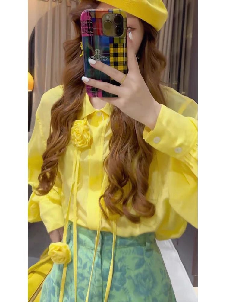 Soleil Bloom Two-Piece Set – Yellow Petal Blouse & Botanical Wide-Leg Pants